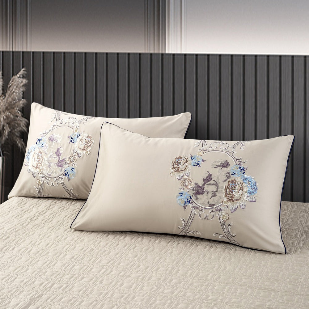 Regal Bedding Set