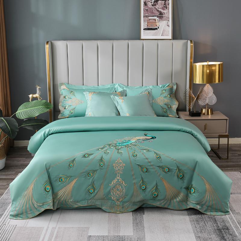 Peacock Bedding Set