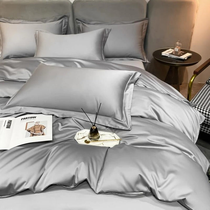 Light Grey Bedding Set