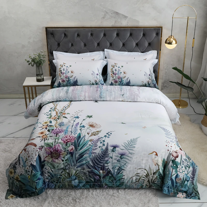 Light Gray Bedding Set