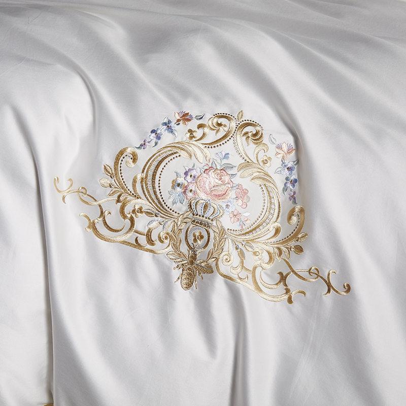 Pearl White Bedding Set