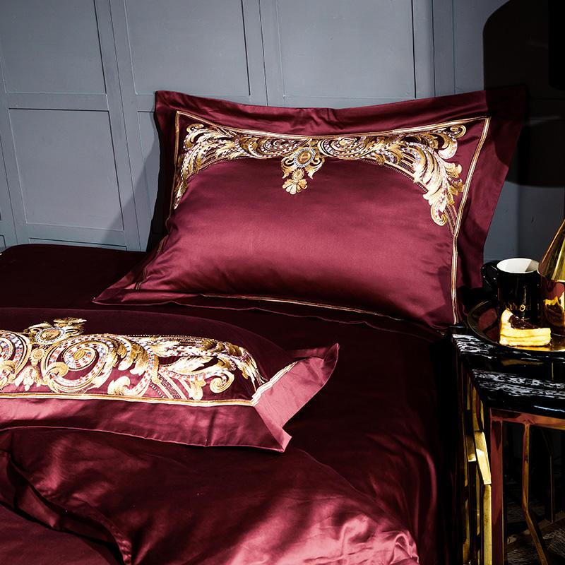 Burgundy Bedding Set