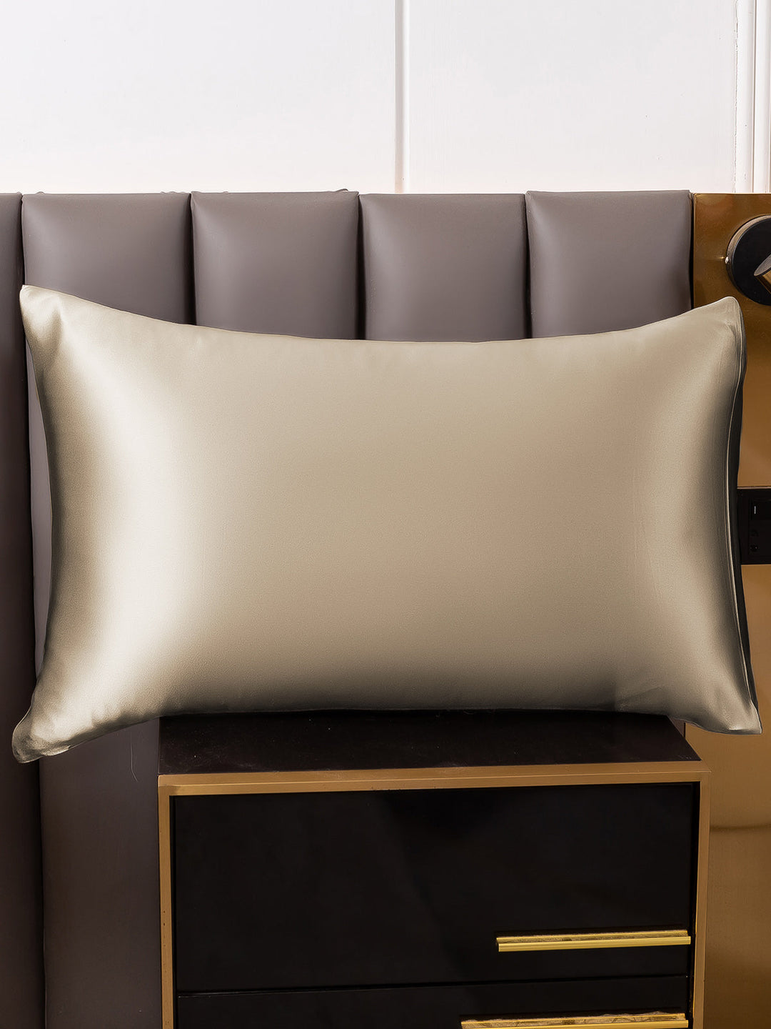 Mulberry Silk Pillowcase