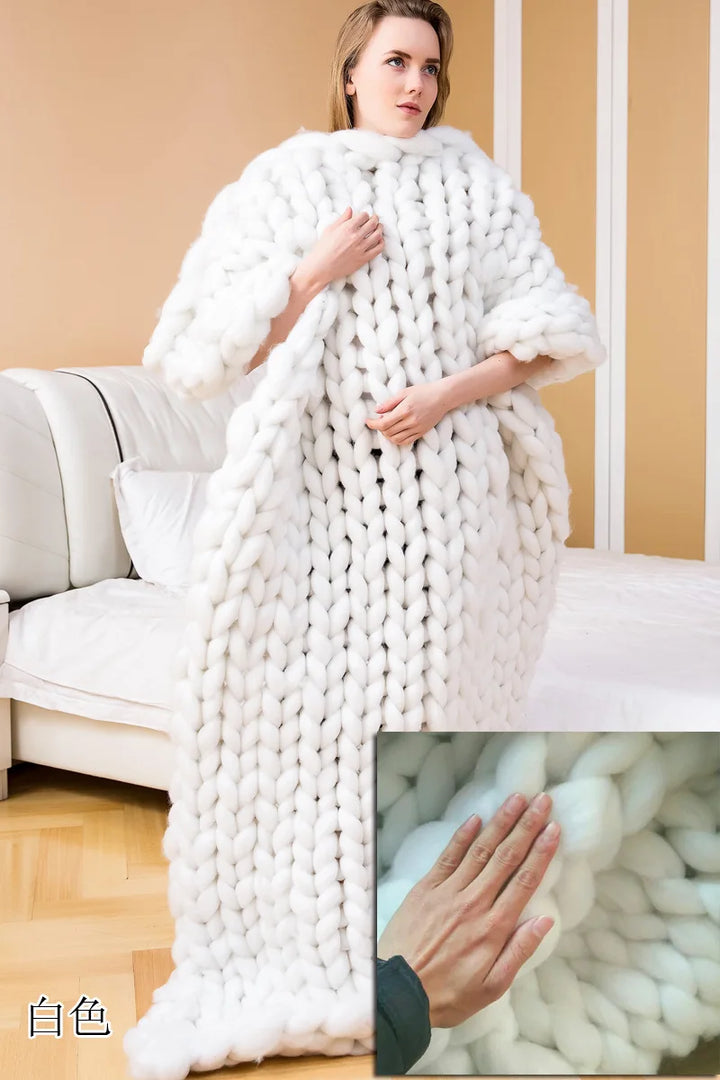 HugMe | Chenille Chunky Knit Blanket